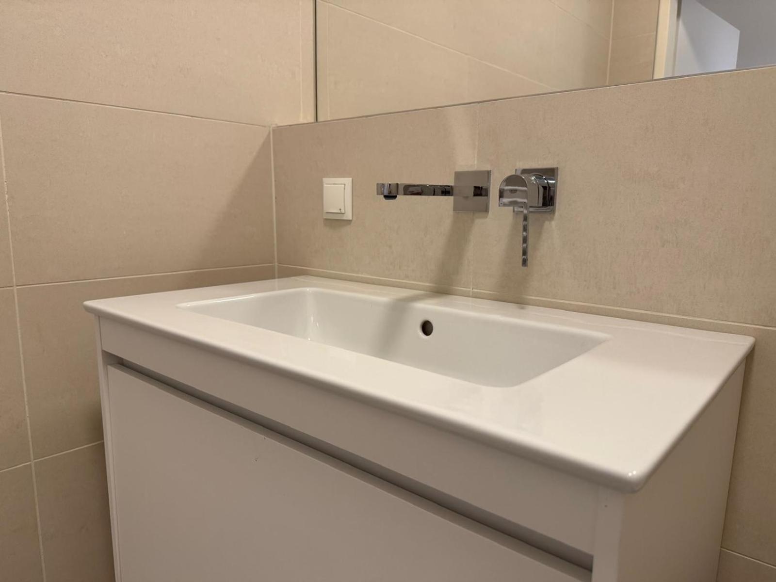 Apartamento Train Station, Kahlenberg, Historic, Danube - Axara Housing Fhg 20 *